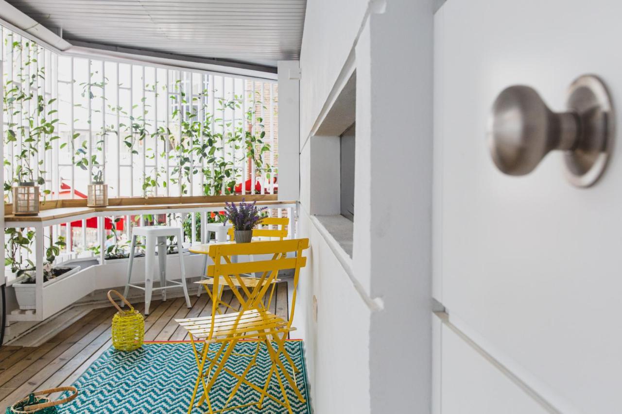Casa Plaza Salvador Leilighet Sevilla Eksteriør bilde