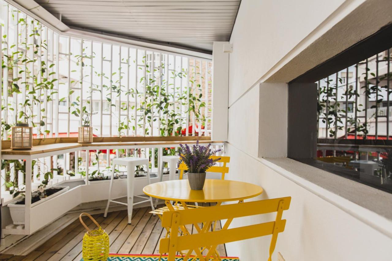 Casa Plaza Salvador Leilighet Sevilla Eksteriør bilde