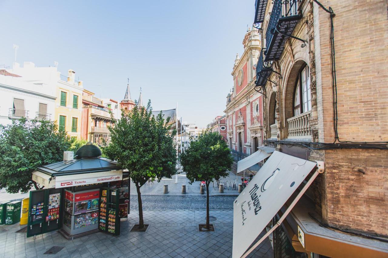 Casa Plaza Salvador Leilighet Sevilla Eksteriør bilde